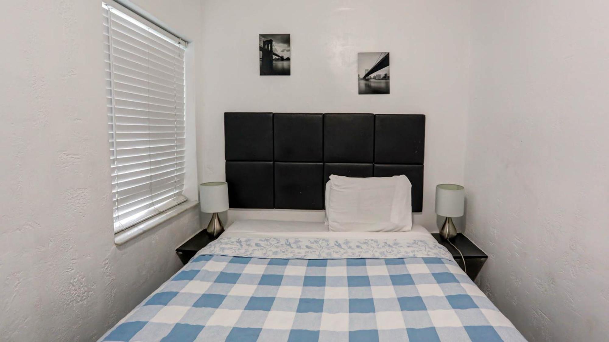 Seas Hotel 3*