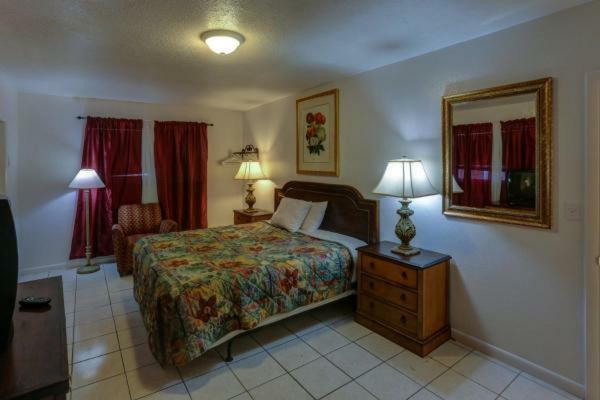 Hotel Seas Hollywood
